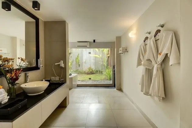 Villa, 3 Yatak Odası, Kişiye Özel Havuzlu, Havuz Manzaralı
