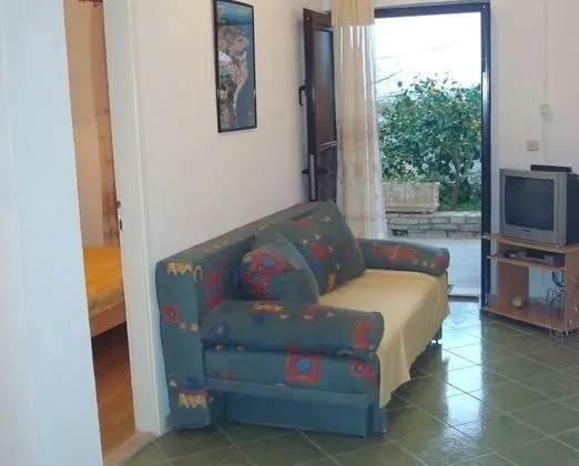 Apart Daire (Jere - 50m from the sea with parking )