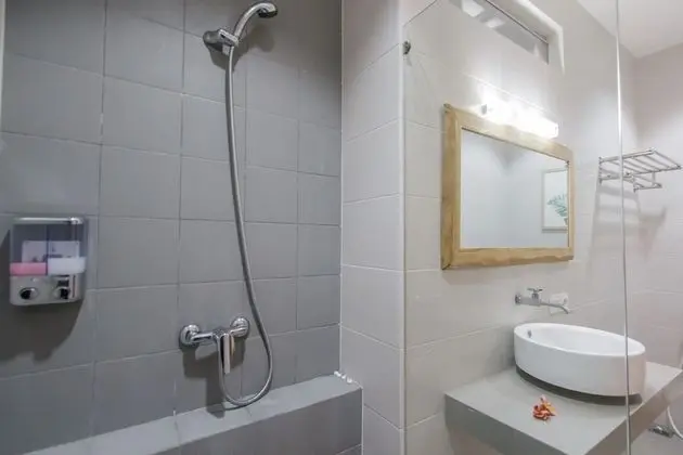 Comfort Tek Büyük Yataklı Oda