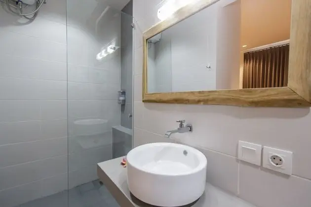 Comfort Tek Büyük Yataklı Oda