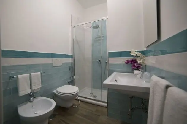 Comfort Oda, 1 Büyük (Queen) Boy Yatak, Engellilere Uygun