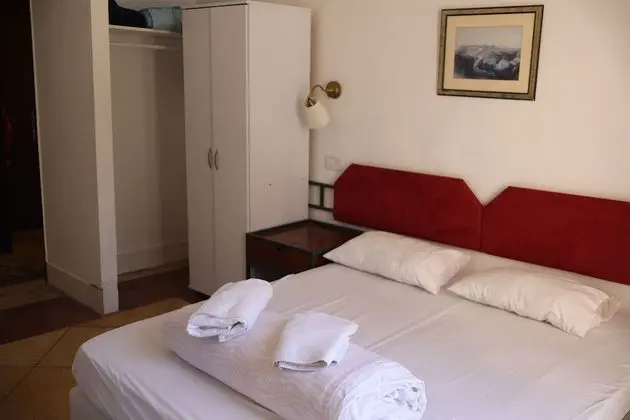 Dört Kişilik Oda