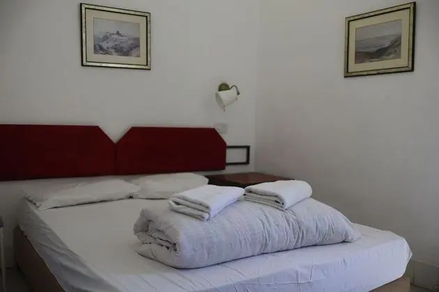 Economy Tek Büyük Yataklı Oda
