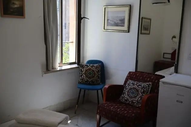 Economy Tek Büyük Yataklı Oda