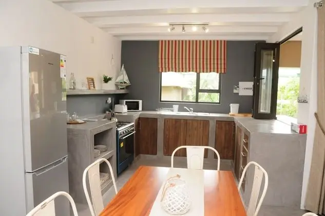 Apartment 32 (Duplex)