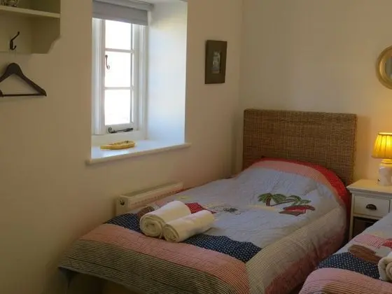 Kır Evi, Özel Banyo, Avlu Manzaralı
