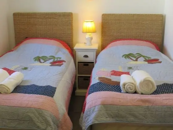 Kır Evi, Özel Banyo, Avlu Manzaralı