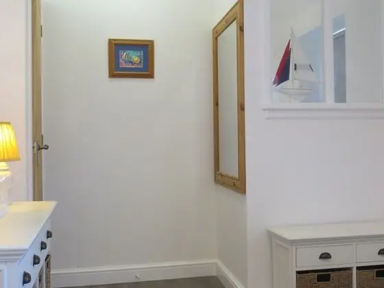 Kır Evi, Özel Banyo, Avlu Manzaralı