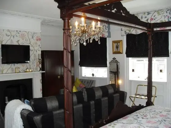 Executive Süit (Four Poster Bed)