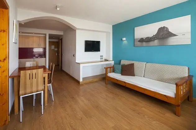 Comfort Apart Daire, 2 Yatak Odası, Balkon, Kısmi Deniz Manzaralı
