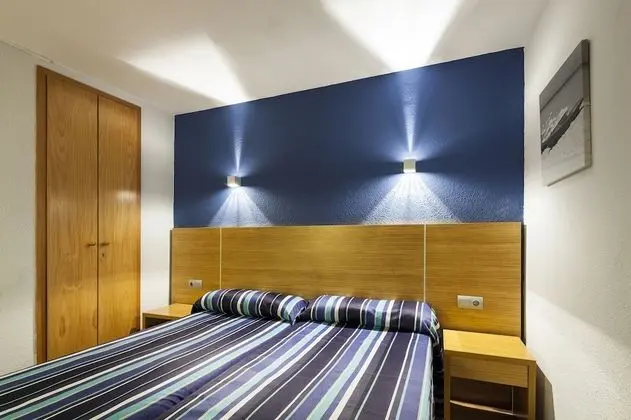 Superior Apart Daire, 2 Yatak Odası, 2 Banyolu, Denize Sıfır