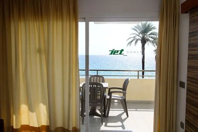Superior Apart Daire, 2 Yatak Odası, 2 Banyolu, Denize Sıfır
