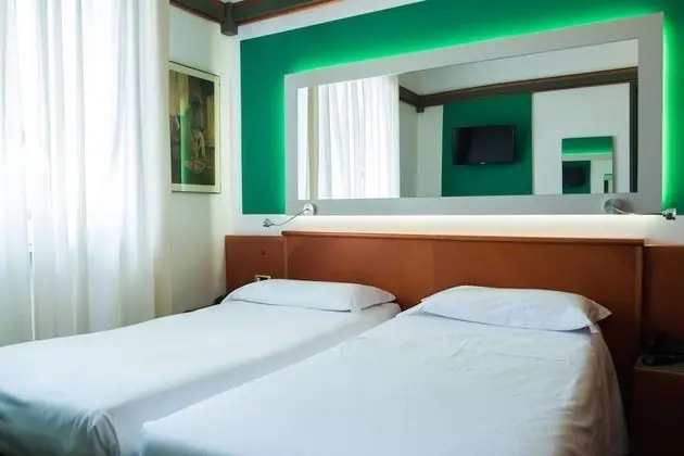 Classic Oda, 1 En Büyük (King) Boy Yatak (Twin bed on request)