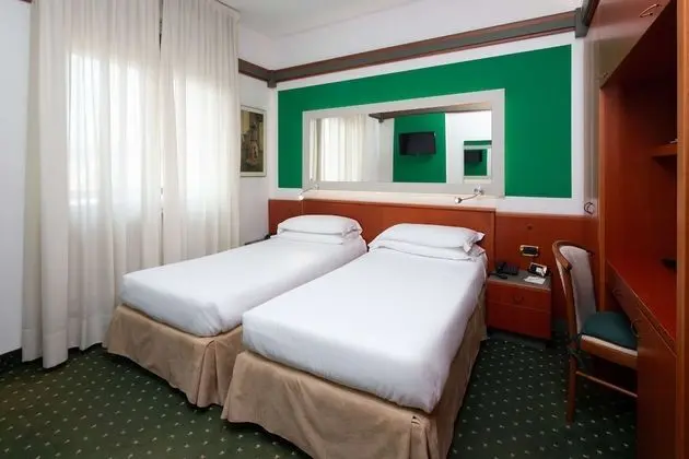 Classic Oda, 1 En Büyük (King) Boy Yatak (Twin bed on request)