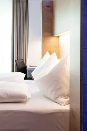 Comfort Tek Büyük veya İki Ayrı Yataklı Oda