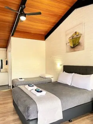 Deluxe İki Ayrı Yataklı Oda, Birden Çok Yatak, Engellilere Uygun, Buzdolabı ve Mikrodalga
