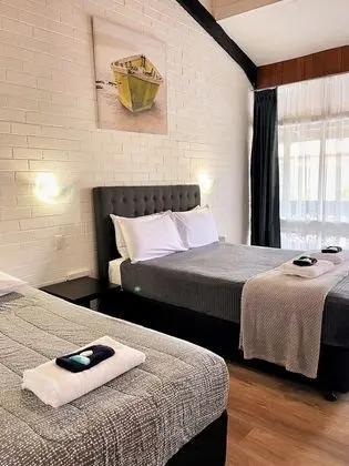 Deluxe İki Ayrı Yataklı Oda, Birden Çok Yatak, Engellilere Uygun, Buzdolabı ve Mikrodalga