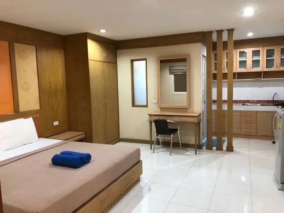 Standard Tek Büyük Yataklı Oda