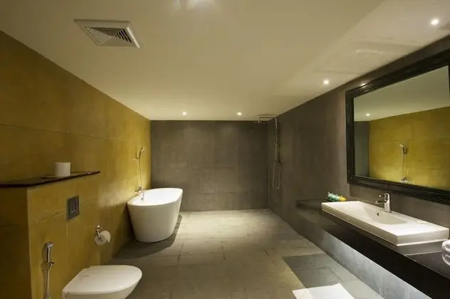 Deluxe Oda, Kısmi Deniz Manzaralı
