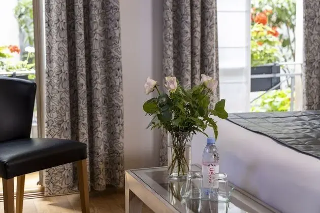 Superior Tek Büyük Yataklı Oda