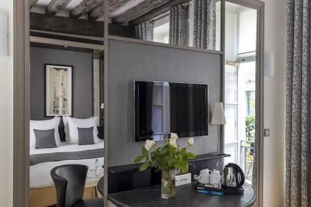 Superior Tek Büyük Yataklı Oda