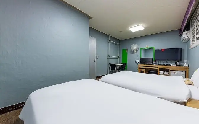 Oda (Twin Room)