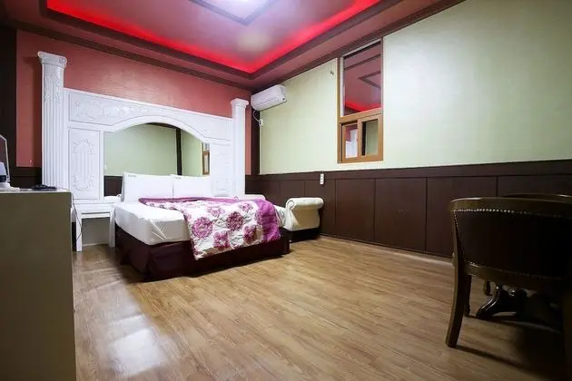 Oda (Standard Room)