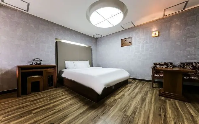 Oda (Standard Room)