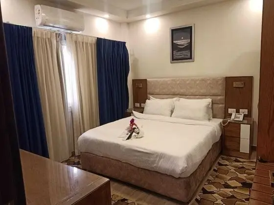 Tek Büyük Yataklı Oda