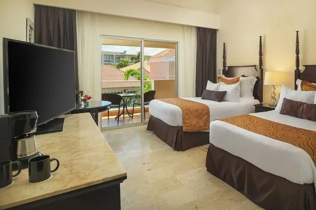 Deluxe Oda, 2 Çift Kişilik Yatak (Club Tropical)