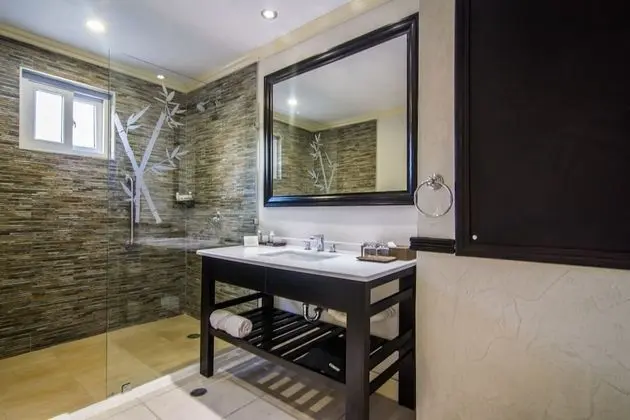 Premier Guest Room