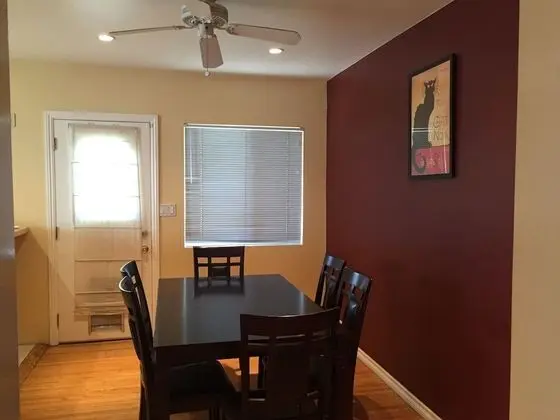 Premium Bungalow, 2 Bedrooms, Kitchen, Laundry, Patio/BBQ