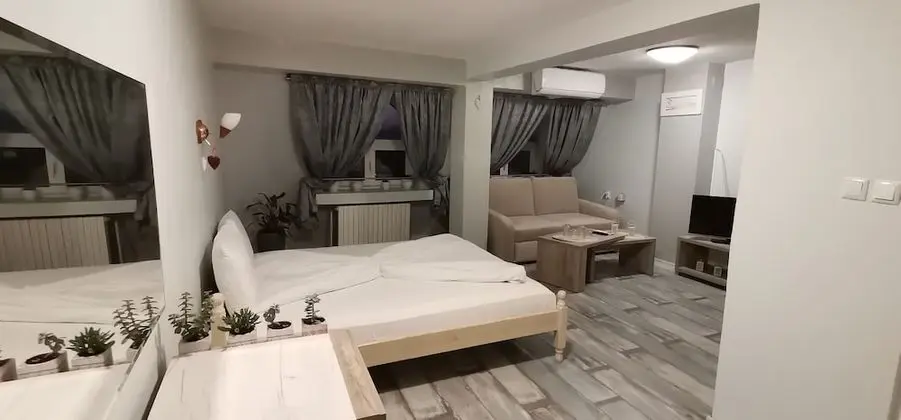 Superior Üç Kişilik Oda, 1 Büyük (Queen) Boy Yatak ve Çekyat, Bahçe Manzaralı