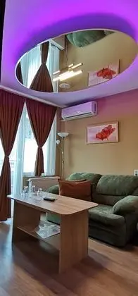 Superior Üç Kişilik Oda, 1 Büyük (Queen) Boy Yatak ve Çekyat, Bahçe Manzaralı