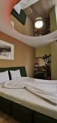 Superior Üç Kişilik Oda, 1 Büyük (Queen) Boy Yatak ve Çekyat, Bahçe Manzaralı