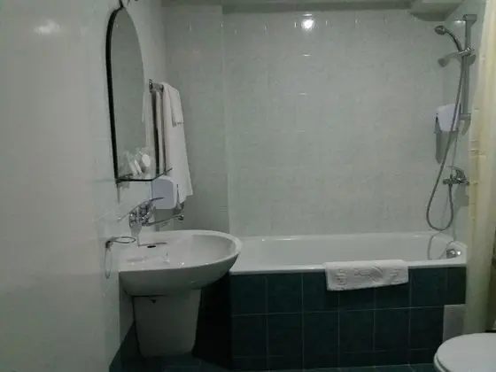 Superior Üç Kişilik Oda, 1 Büyük (Queen) Boy Yatak ve Çekyat, Bahçe Manzaralı