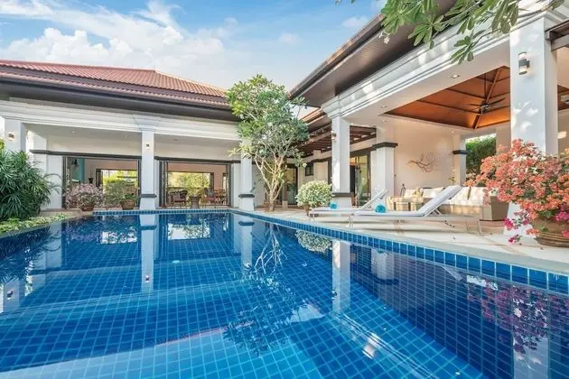 Villa Magnolia with Private Pool