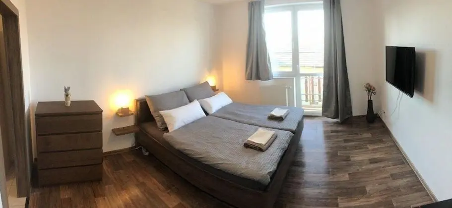 Tek Büyük Yataklı Oda, Dağ Manzaralı