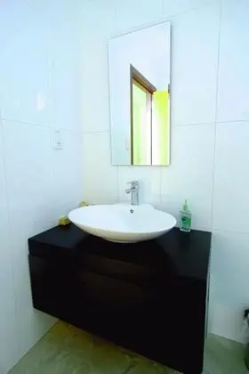 Süit, Banyolu/Duşlu
