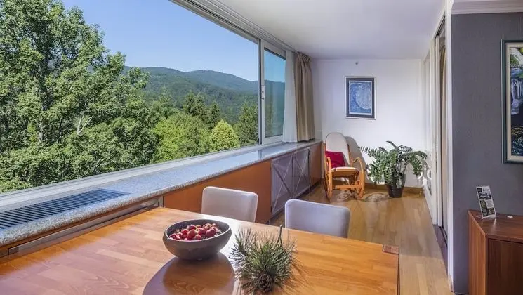Superior Suite, Lake Side
