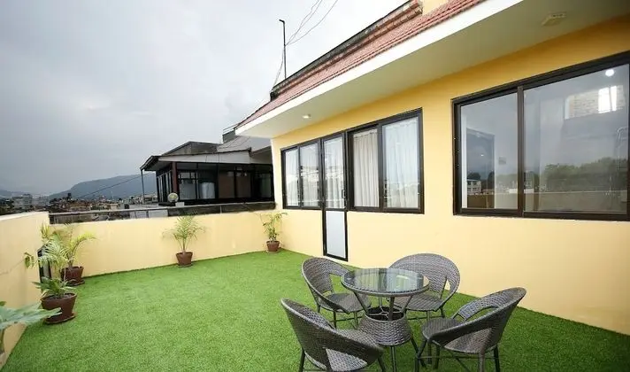 Apart Daire, 2 Yatak Odası, Sigara İçilmez