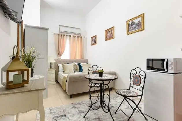 Stüdyo, 1 Çift Kişilik Yatak, Sigara İçilmez