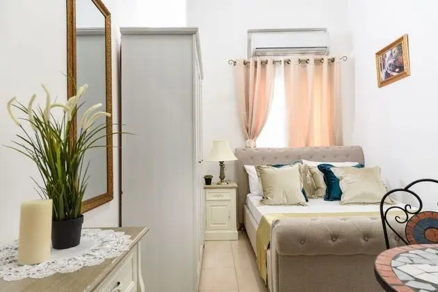 Stüdyo, 1 Çift Kişilik Yatak, Sigara İçilmez