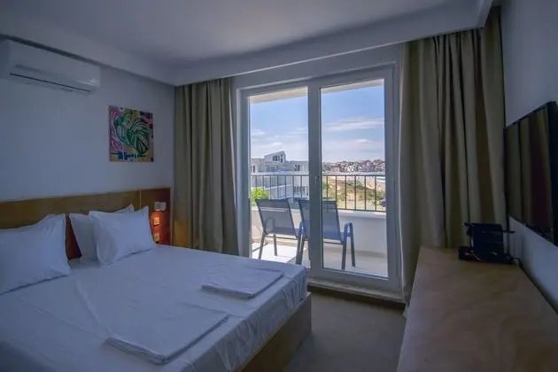 Deluxe Tek Büyük Yataklı Oda, Balkon