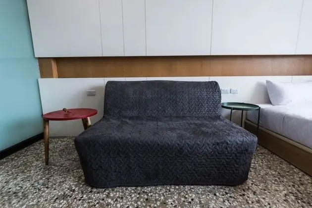 Basic Tek Büyük Yataklı Oda