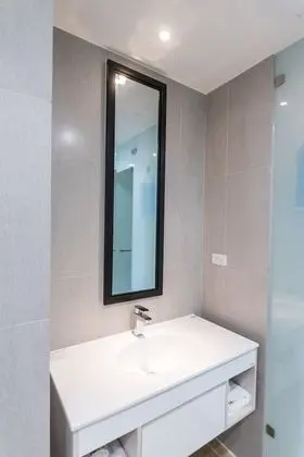 Basic Tek Büyük Yataklı Oda