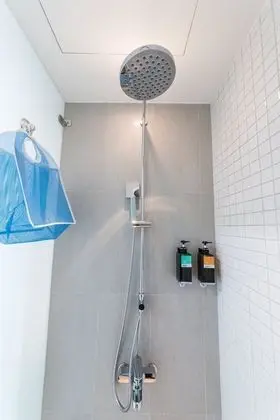 Basic Tek Büyük Yataklı Oda