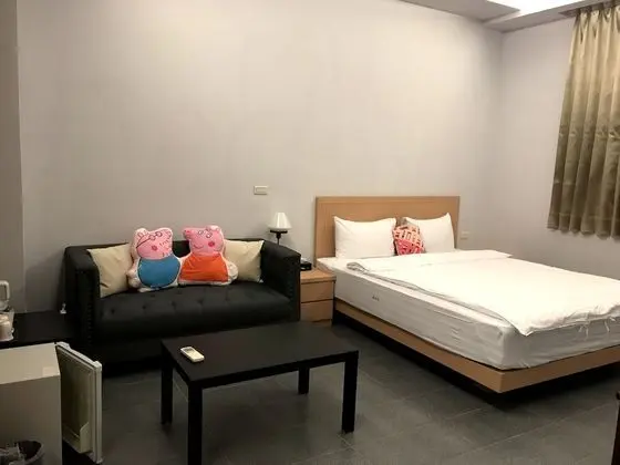 Basic Tek Büyük Yataklı Oda