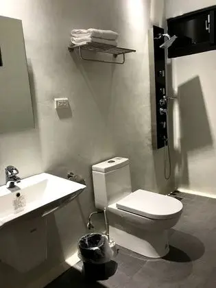 Basic Tek Büyük Yataklı Oda