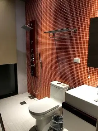 Basic Tek Büyük Yataklı Oda